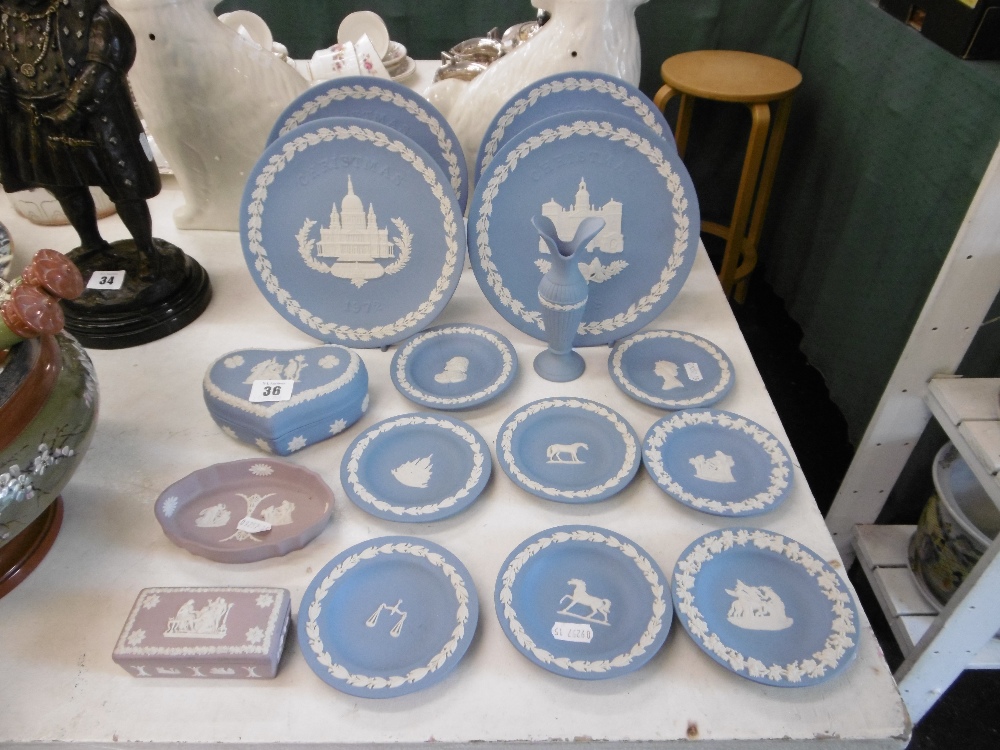 A quantity of Wedgewood jasper ware - Image 3 of 3