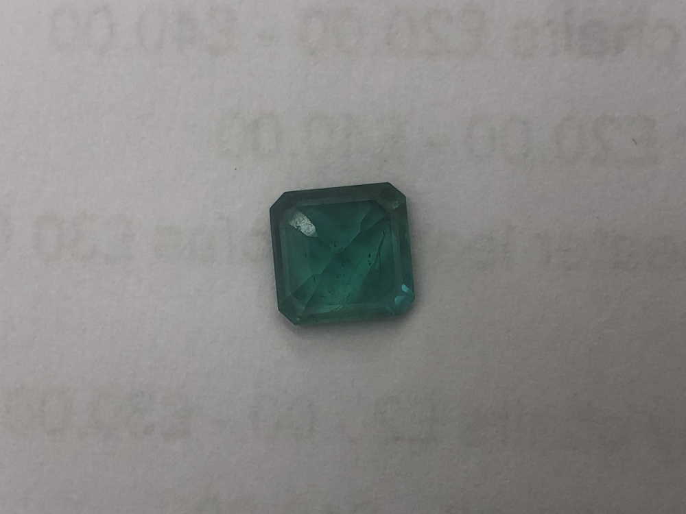 A single loose emerald stone, 1. - Image 6 of 9