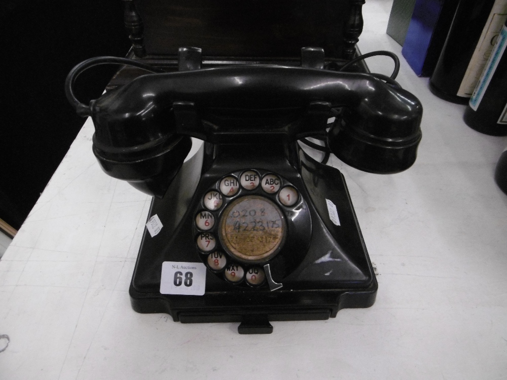 A Bakelite GPO no164 1930's telephone - Image 2 of 4