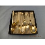 A small assorted of silver flatware weight 256 grams