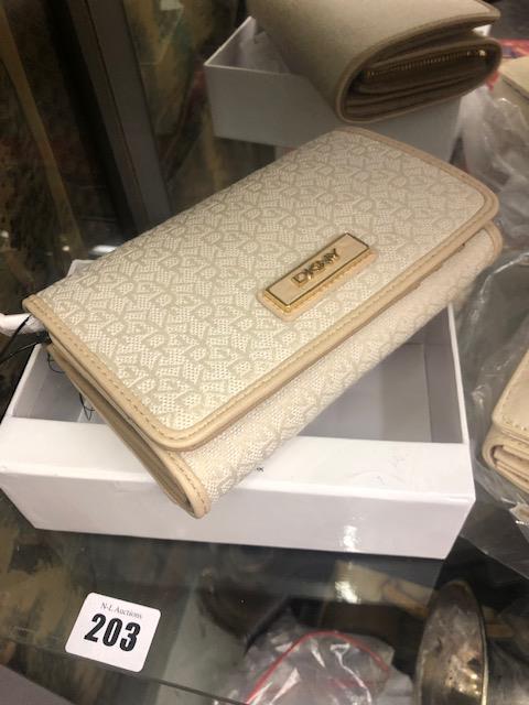 A DKNY purse- Hemp-sand, code 264, brand new unused, still has labels etc. - Image 3 of 4