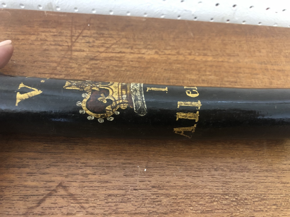 A Victorian oval shaped truncheon, painted with "V.