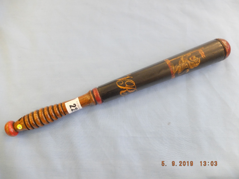 A Victorian turned wood truncheon painted with a rampant lion supporting word "Don" over "VR" on a - Image 2 of 7