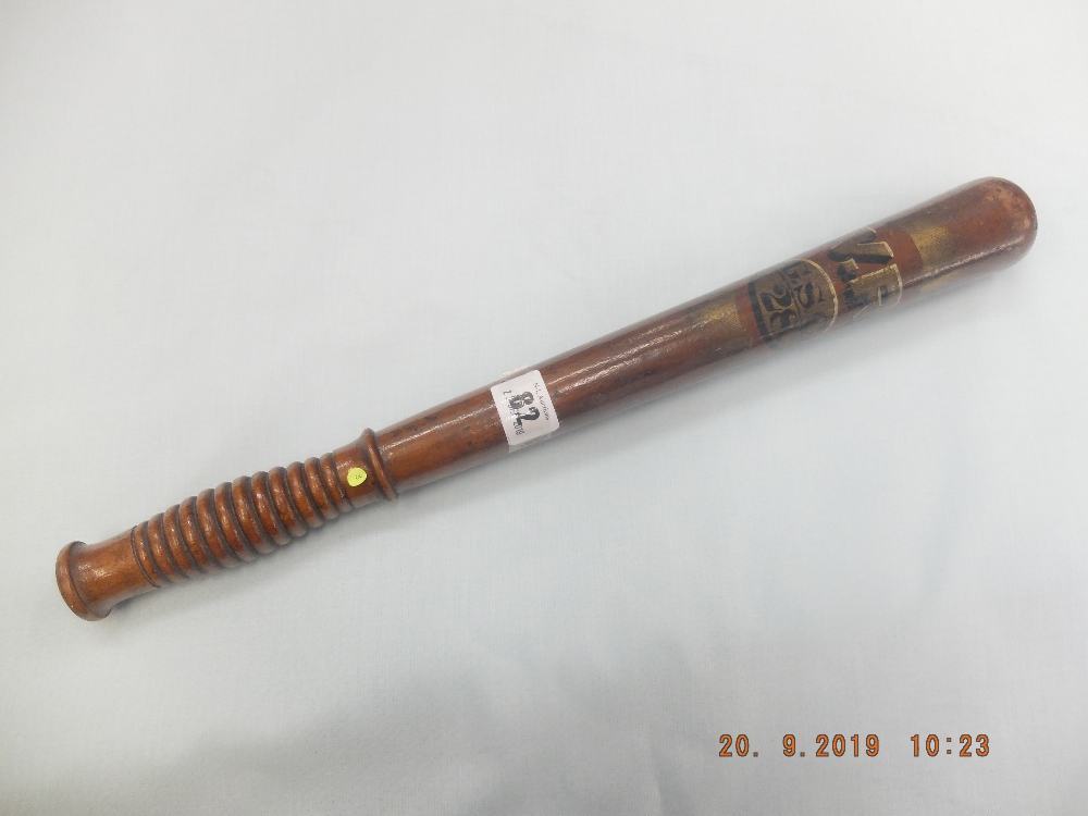 A Victorian turned wood truncheon, painted with "V.R2, over "G.S. - Image 5 of 5