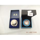 A London 2012 silver £5 coin plus a Halacyon Days Apollo II pill box