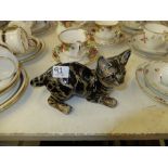 A K Shott studio pottery cat