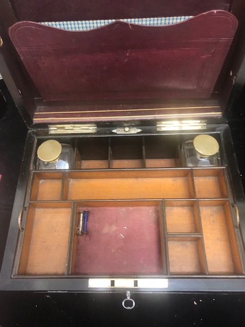 A 19th century coromandel vanity/jewellery box - Image 10 of 16