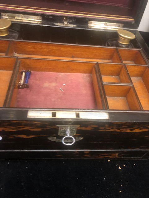 A 19th century coromandel vanity/jewellery box - Image 15 of 16