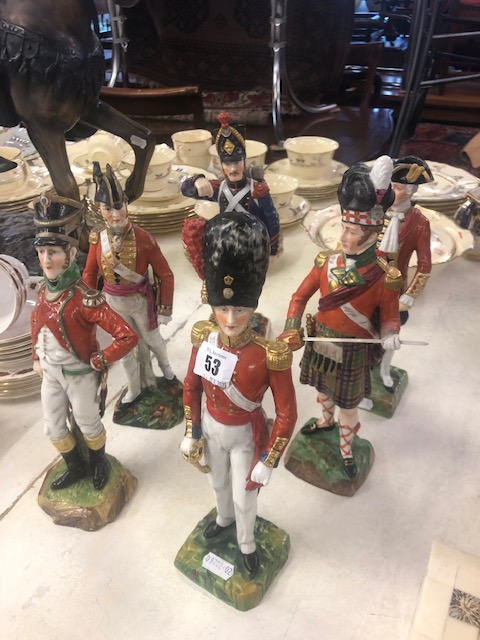 A collection of ten porcelain soldiers, capodimonte, Dresden, - Image 22 of 22