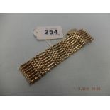 A 9ct gold gate bracelet weight 45 grams