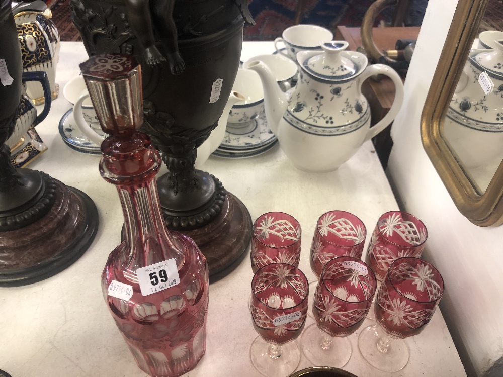 A cranberry glass decanter and six glasses - Image 2 of 3