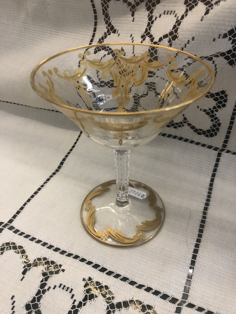 A fine quality set of six cut crystal and gilt overlay thistle champagne coupes, glasses unmarked, - Image 9 of 10