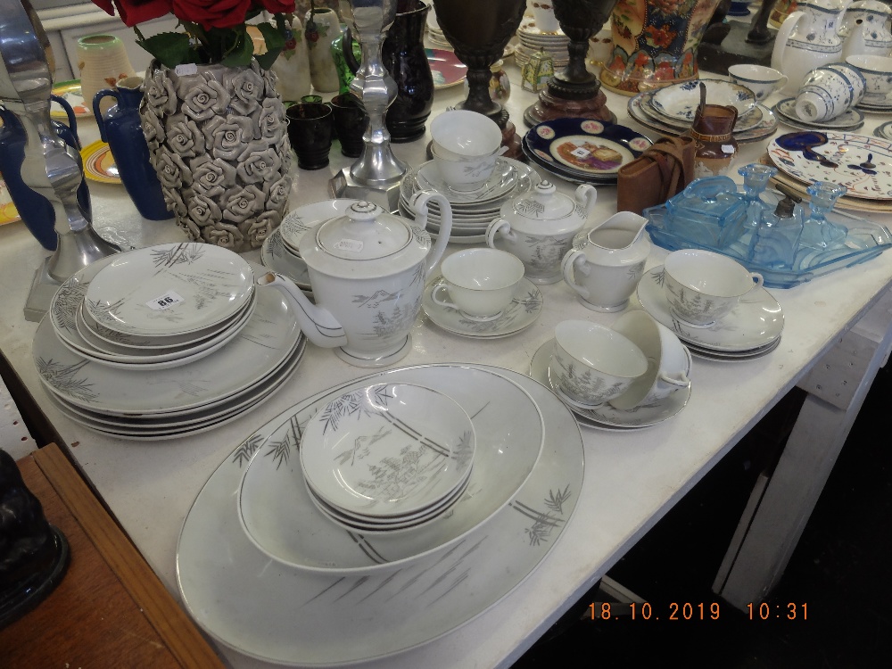 A part tea and dinner set - Image 2 of 2