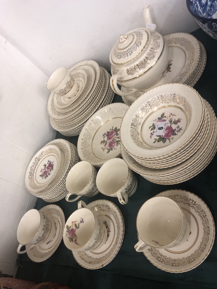 A Johnson Brothers tea set