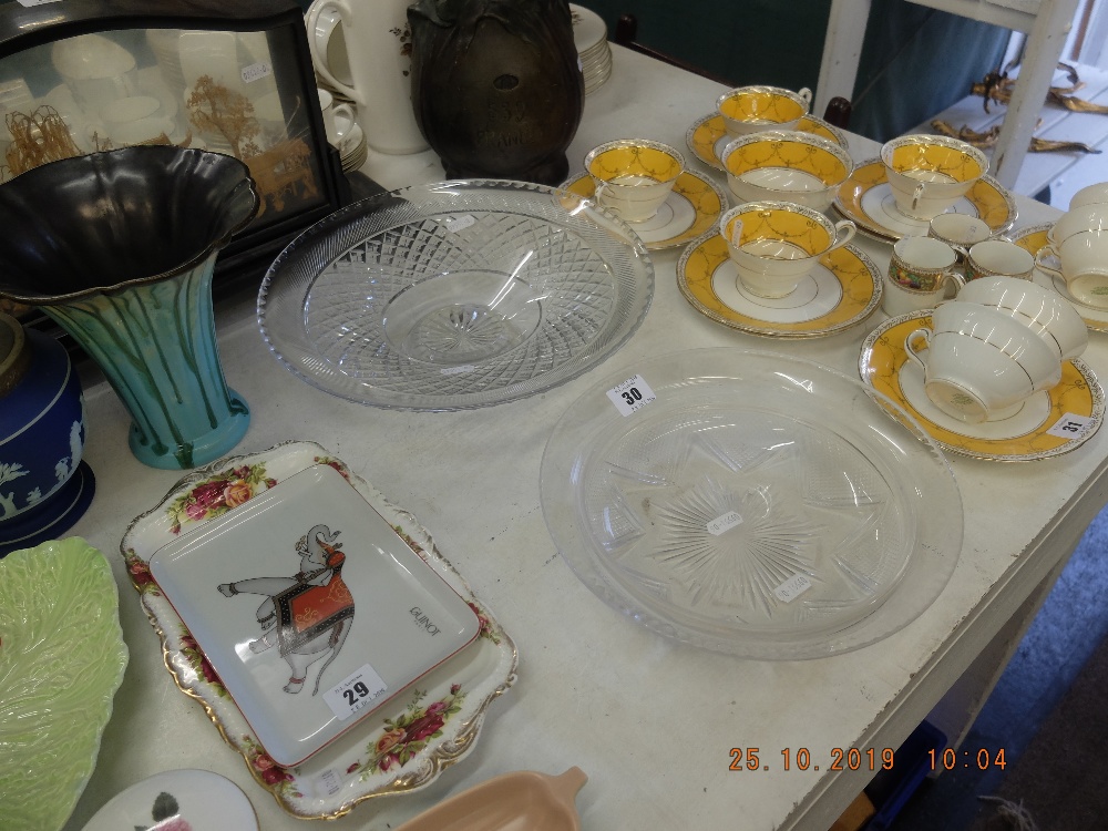 A Victorian cut crystal bowl plus a cut crystal tazza - Image 3 of 3