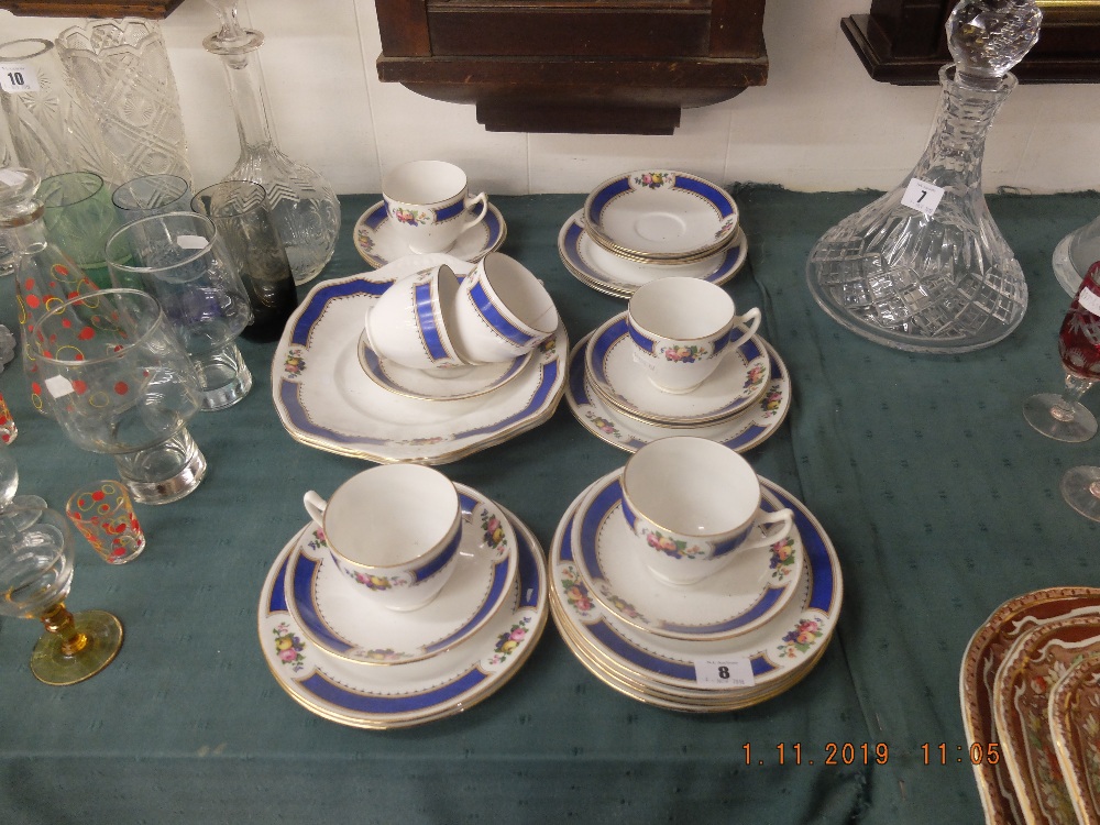 A Royal Albert part tea set - Image 2 of 4