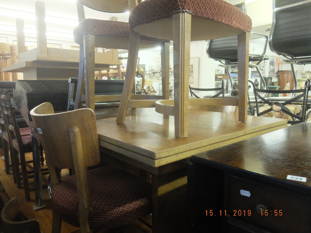 A walnut draw leaf table and six chairs - Image 5 of 5