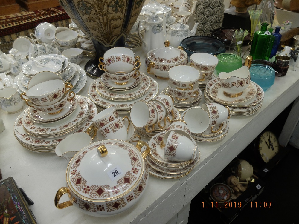 A Royal Imperial tea and dinner set - Image 4 of 5