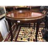 An Edwardian mahogany butlers tray table