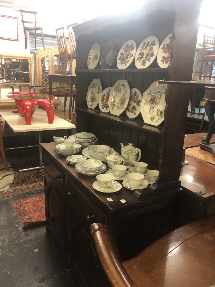 An oak dresser - Image 3 of 5