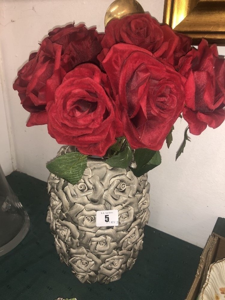 Grey vase and roses - Image 2 of 5