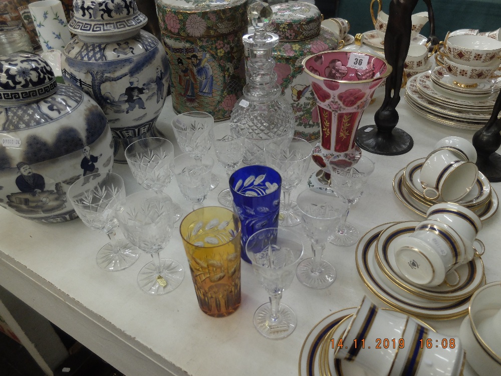 A quantity of assorted glassware