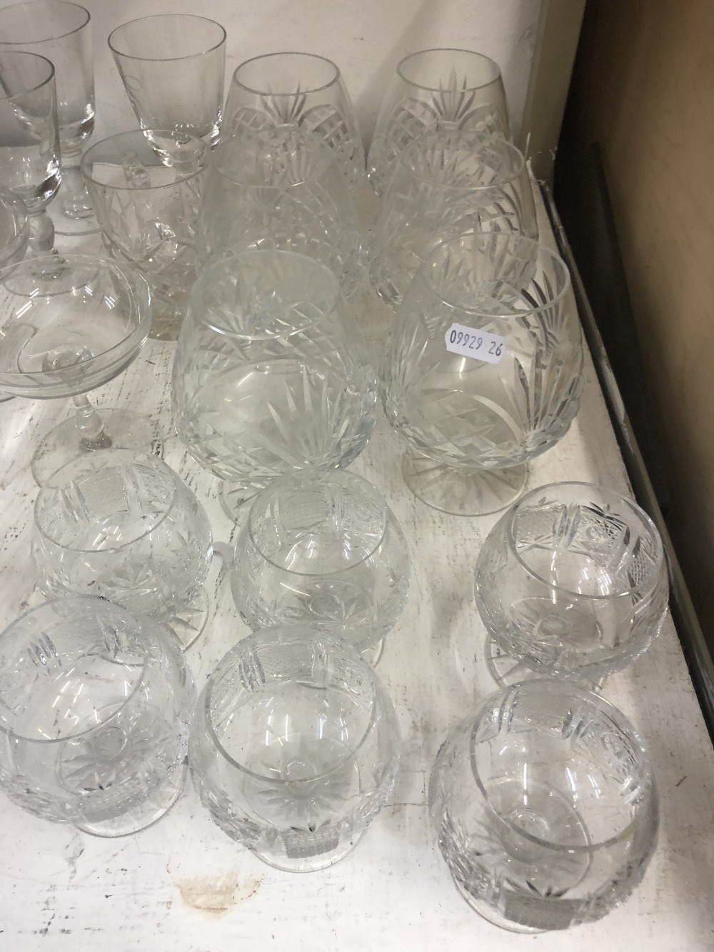 A collection of assorted cut glassware - Image 7 of 10