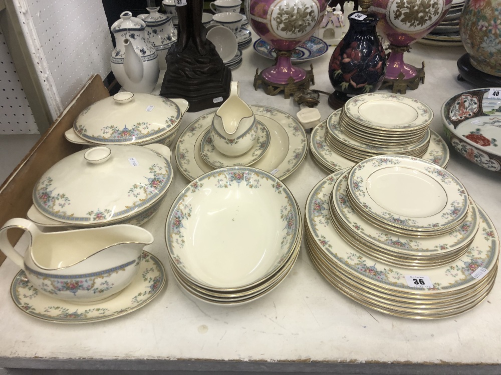 A Royal Doulton dinner set