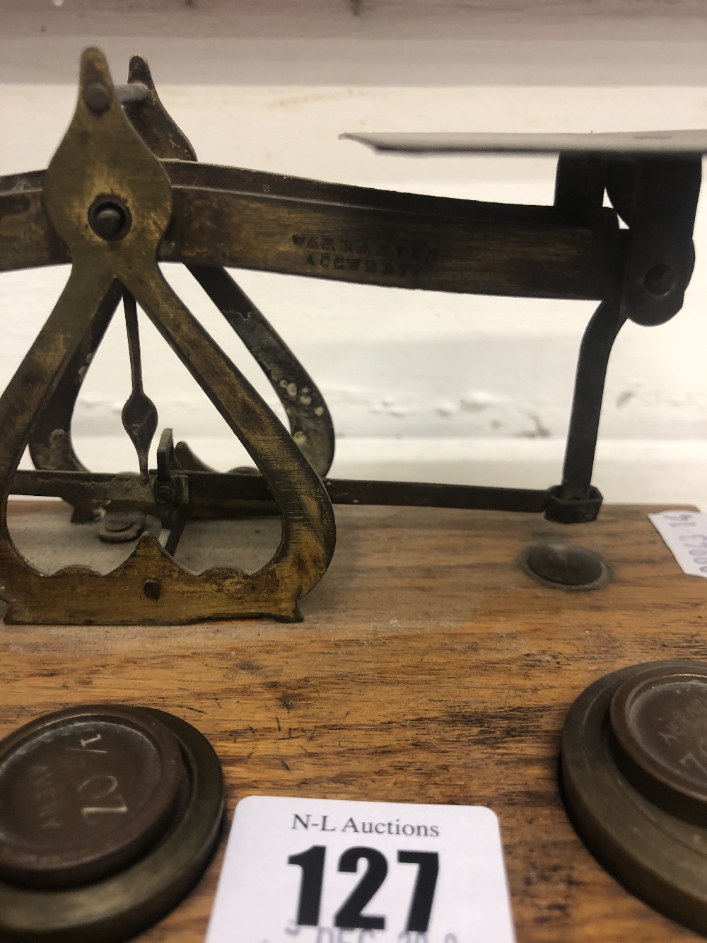 A set of postal scales with weights - Image 2 of 3