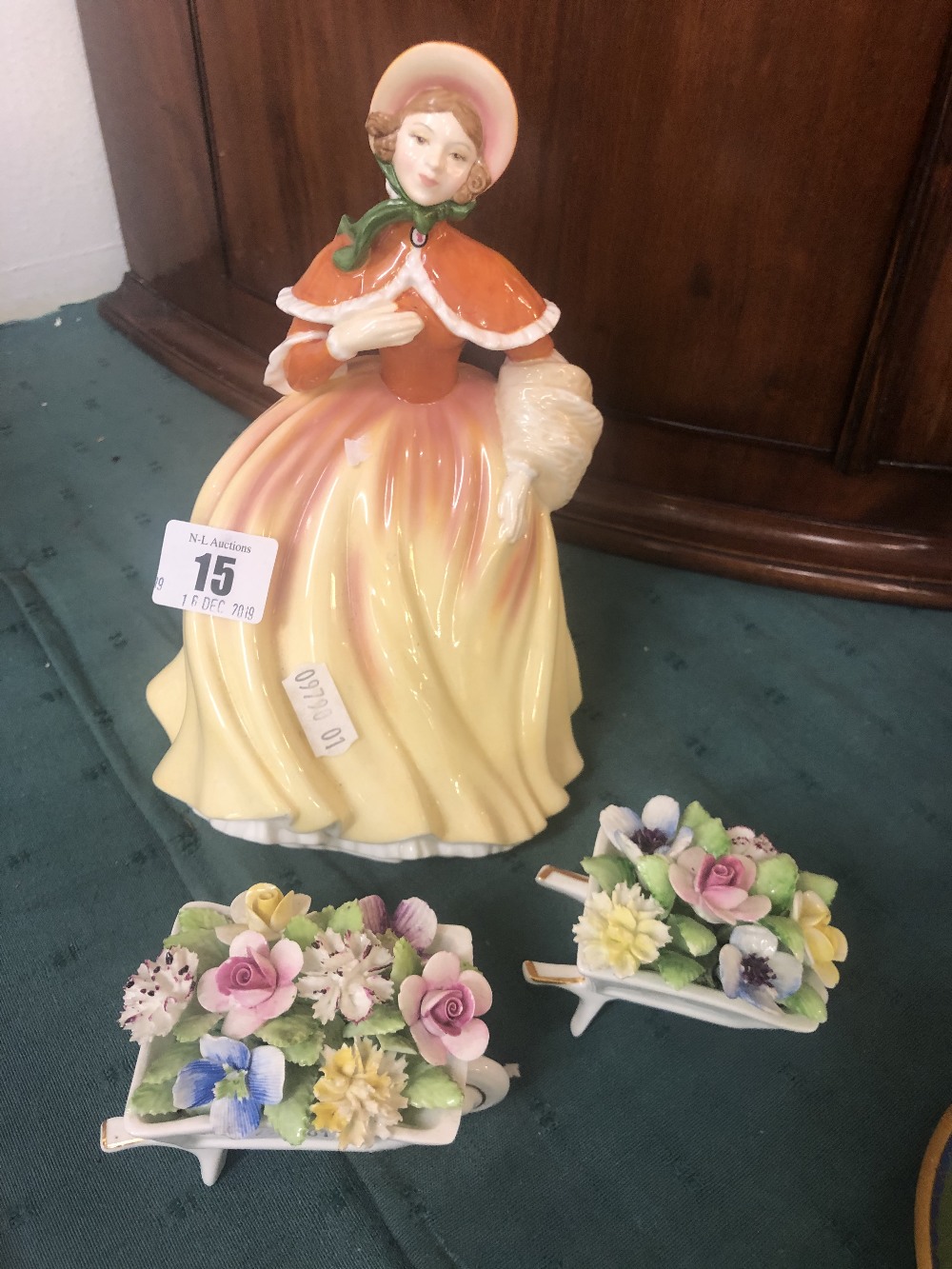 A Royal Doulton figurine and two Doulton posies - Image 2 of 2