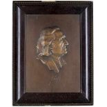 Porträts - - Franz Liszt. Altersporträt im Profil. Patiniertes Kupferrelief. Um 1900. 31 x 22 cm. Im