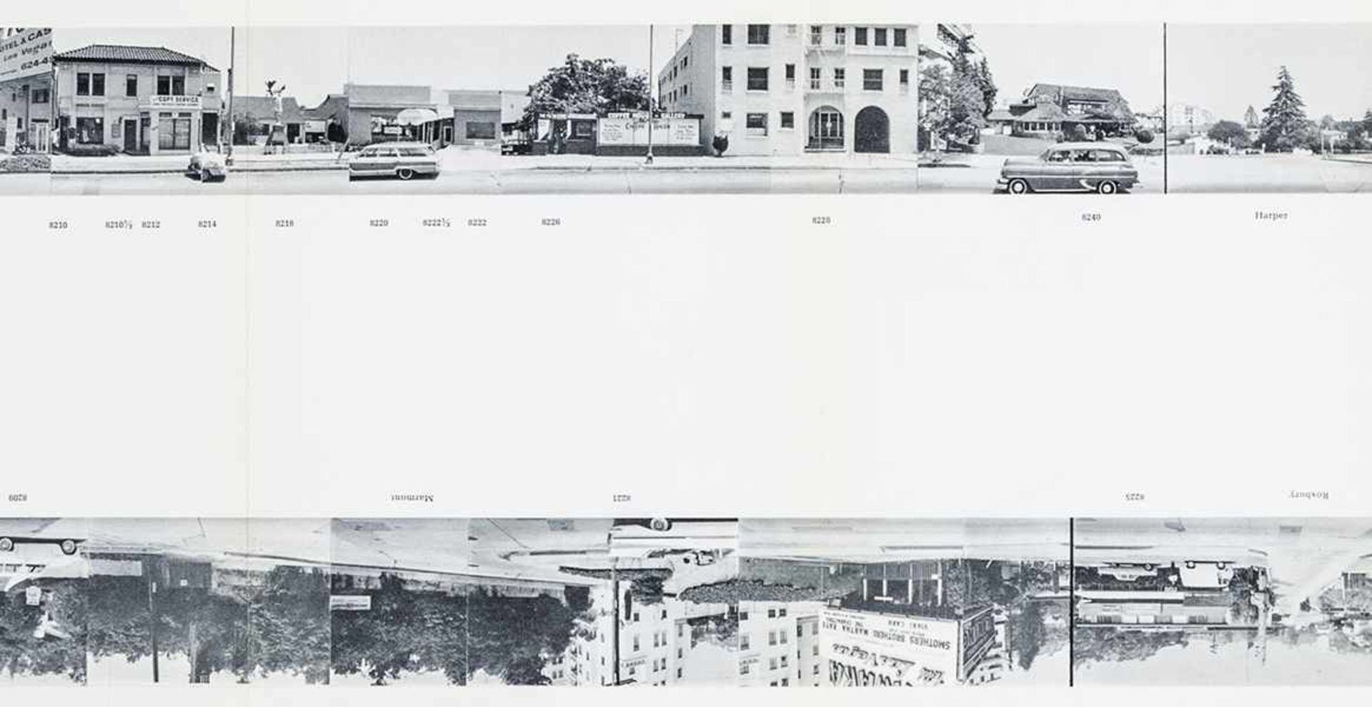 Photobücher - - Ruscha, Edward. Every Building on the Sunset Strip. Leporello mit zahlreichen - Bild 4 aus 5