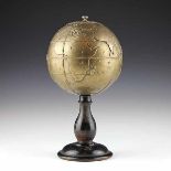 Globen - Astronomie - - Seltener Erdglobus für Blinde von Joseph Levitte. (Paris 1878). Der Globus