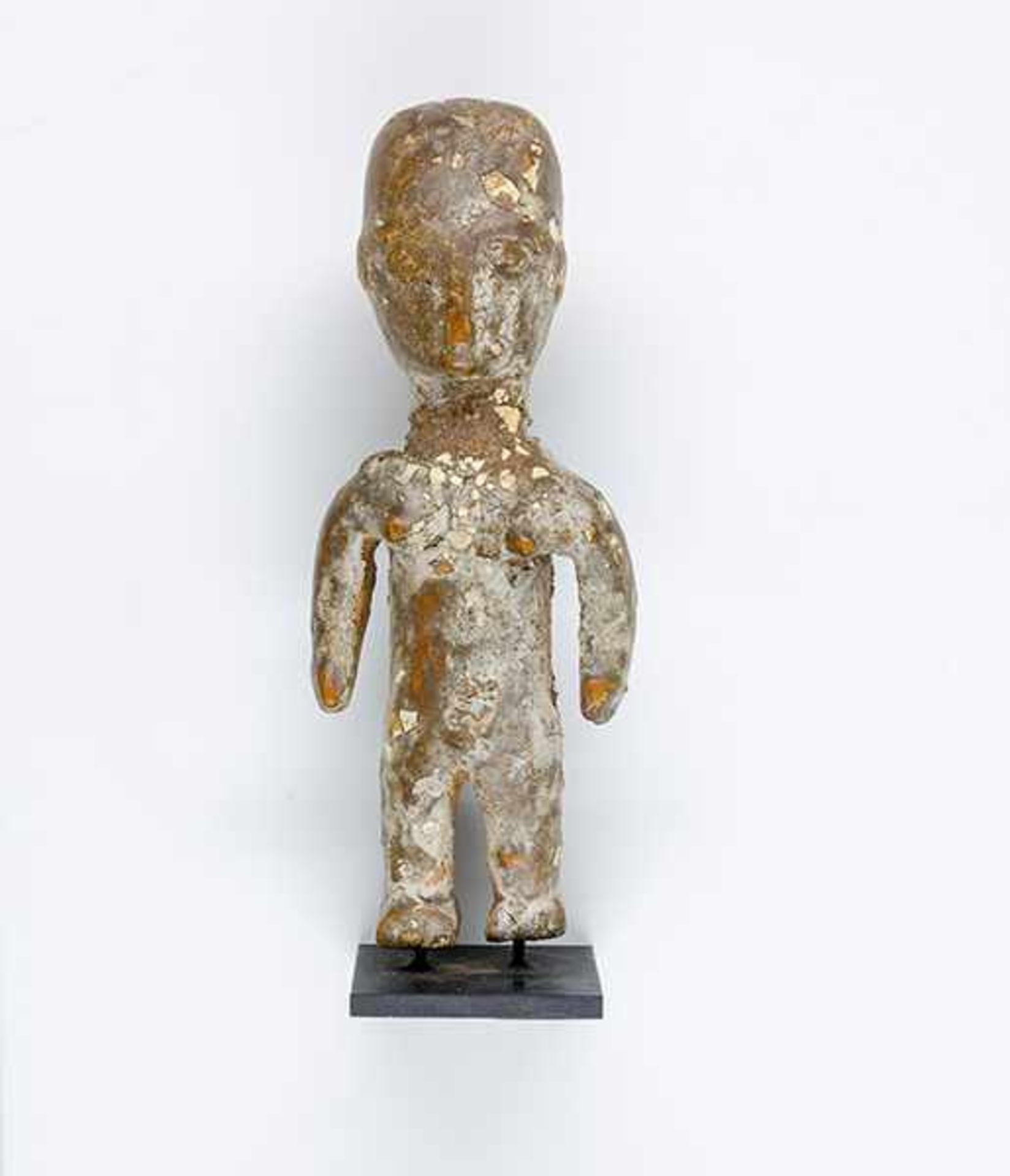 Afrikana - - Opferfigur, Ghana. Holz, gekalkt, Opferpatina mit Eierschalen. Größe: 17,5 x 7 cm. - Bild 5 aus 5