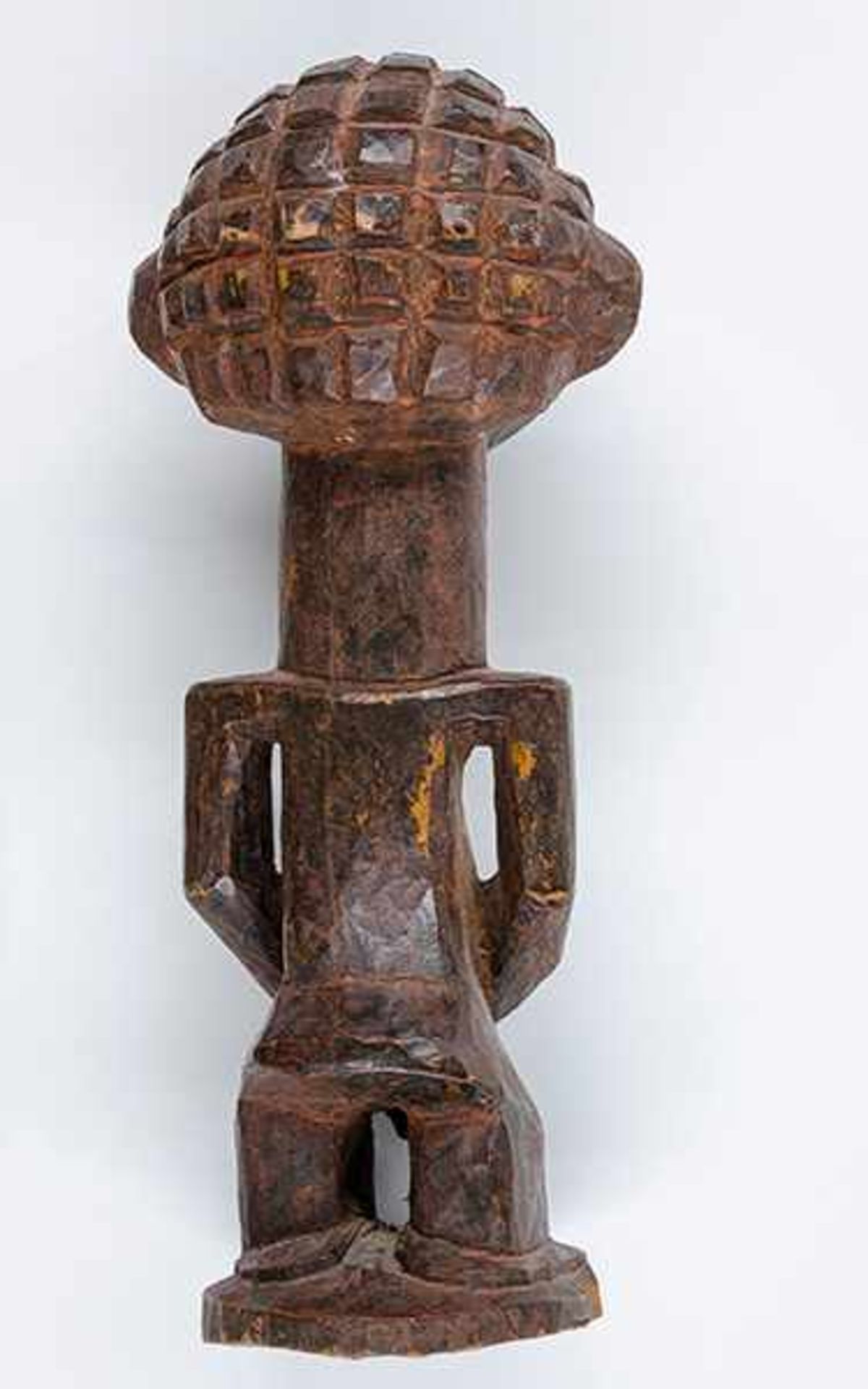 Afrikana - - Männliche Figur. Luba. Holz. Größe: 34 x 11 x 12 cm.Mit leichten Gebrauchsspuren. - - Bild 4 aus 5