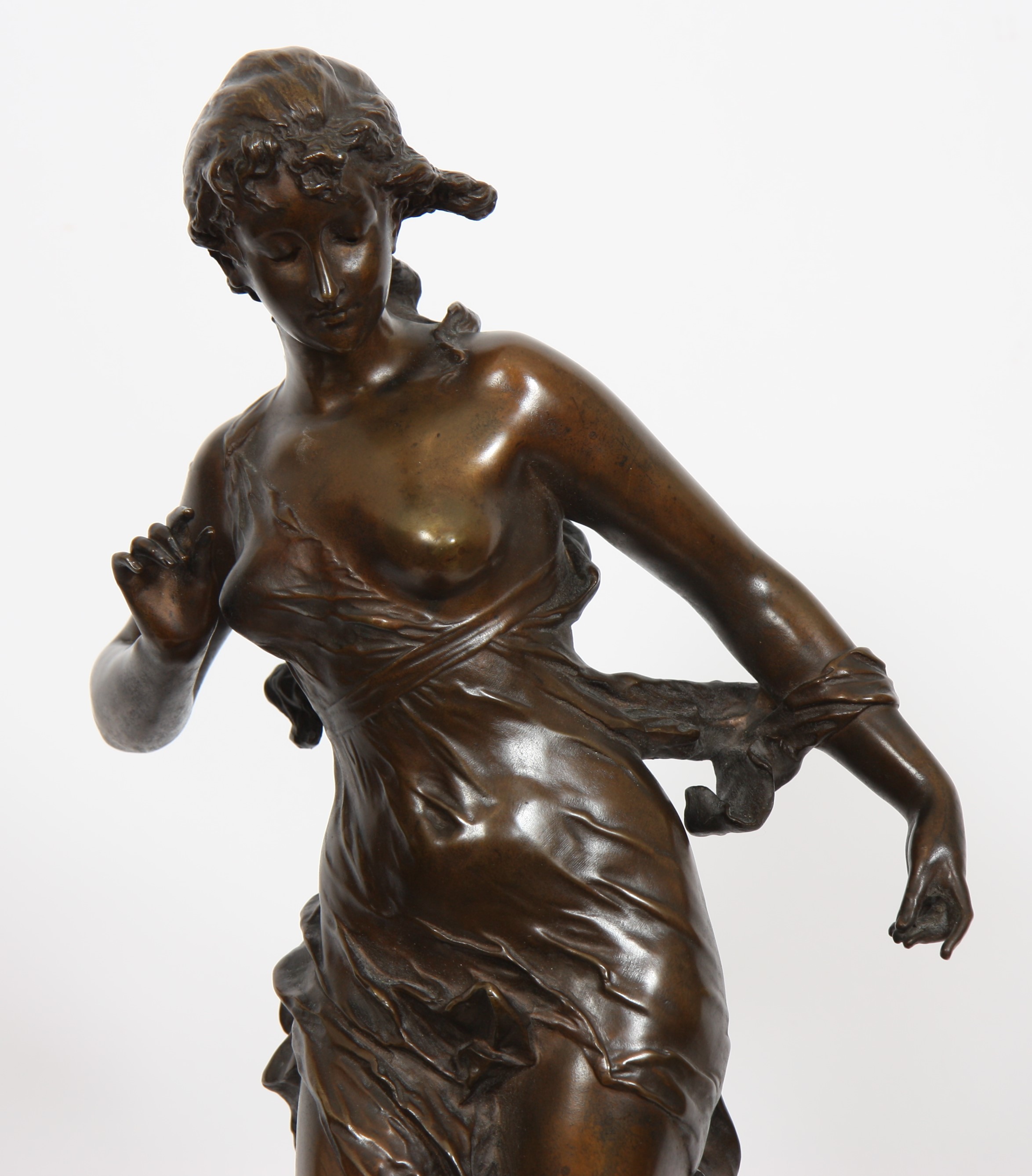 GROUPE EN BRONZE "JEUNE FEMME AU CYGNE DITE LE SECRET DU LAC" DE EDOUARD DROUOT [...] - Image 2 of 5