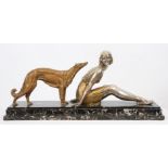 BRONZE "ELEGANTE 1925 AU LEVRIER" DE DIMITRI CHIPARUS (1886-1947) En bronze argenté [...]