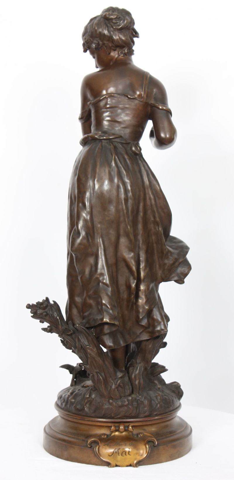 BRONZE "JEUNE FEMME A LA FLEUR ET AU COUPLE DE MOINEAUX DITE AU MOIS DE MAI" DE [...] - Image 5 of 6