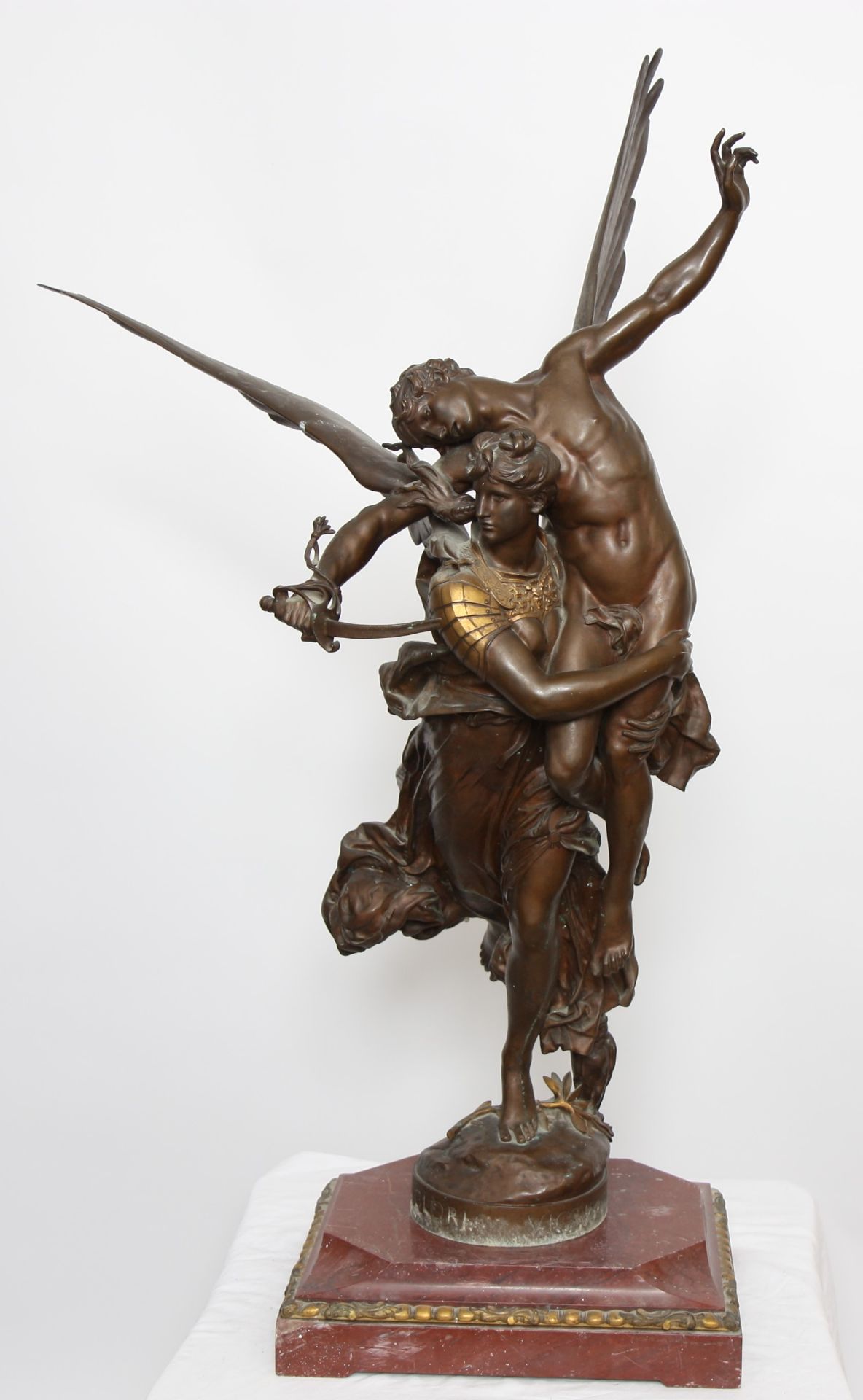 IMPORTANT GROUPE EN BRONZE "GLORIA VICTIS" DE ANTONIN MERCIE (1845-1916) Bronze à [...]