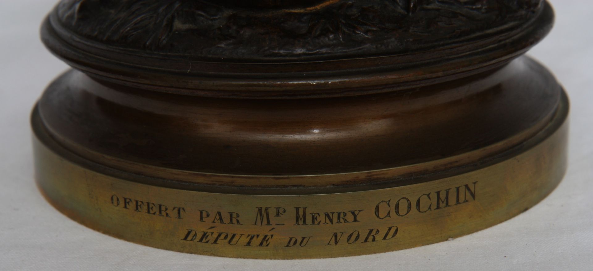 BRONZE "LE ZOUAVE ACCROUPI" DE CHARLES ANFRIE (1833-1905) En bronze patiné, reposant [...] - Bild 3 aus 4