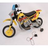 MOTO D'ENFANT ELECTRIQUE EN PLASTIQUE "GALLOP RACING" JAUNE N°3 Bon état [...]