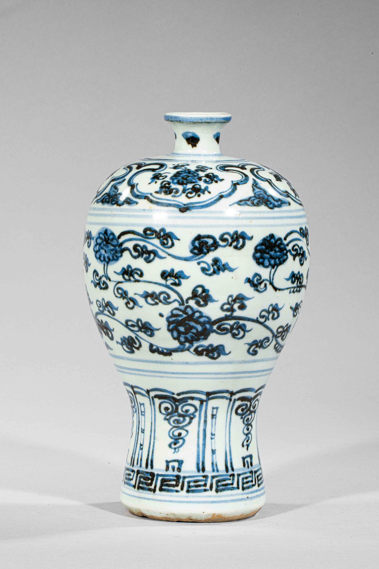 Vase meïping en porcelaine blanche décoré en bleu cobalt sous couverte de [...] - Bild 2 aus 5
