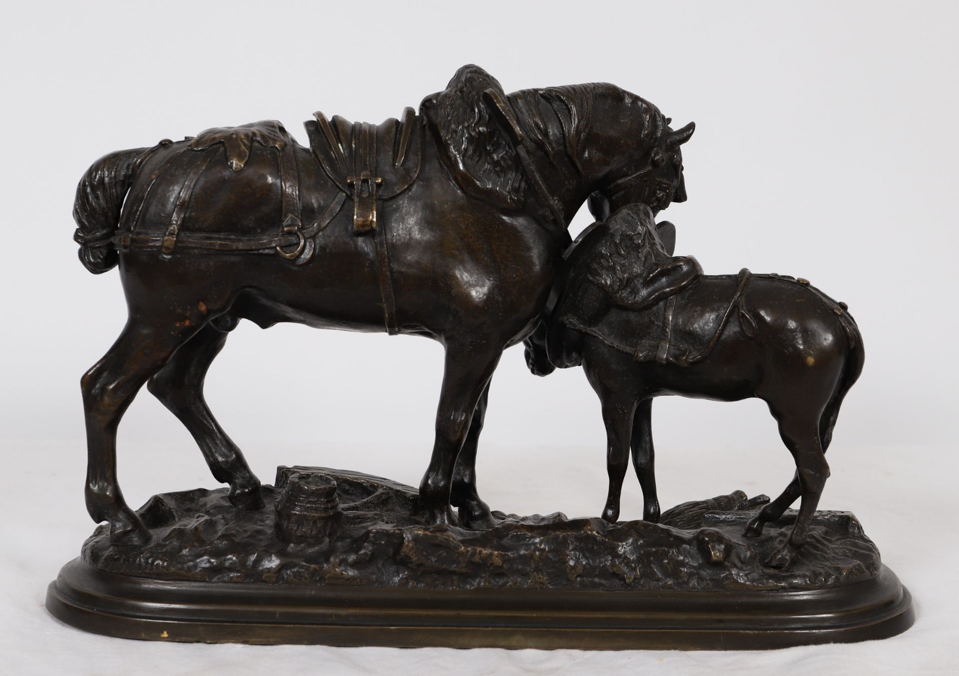 GROUPE EN BRONZE "CHEVAL DE TRAIT ET MULET" DE LENORDEZ (1815-1892) En bronze [...] - Bild 4 aus 4