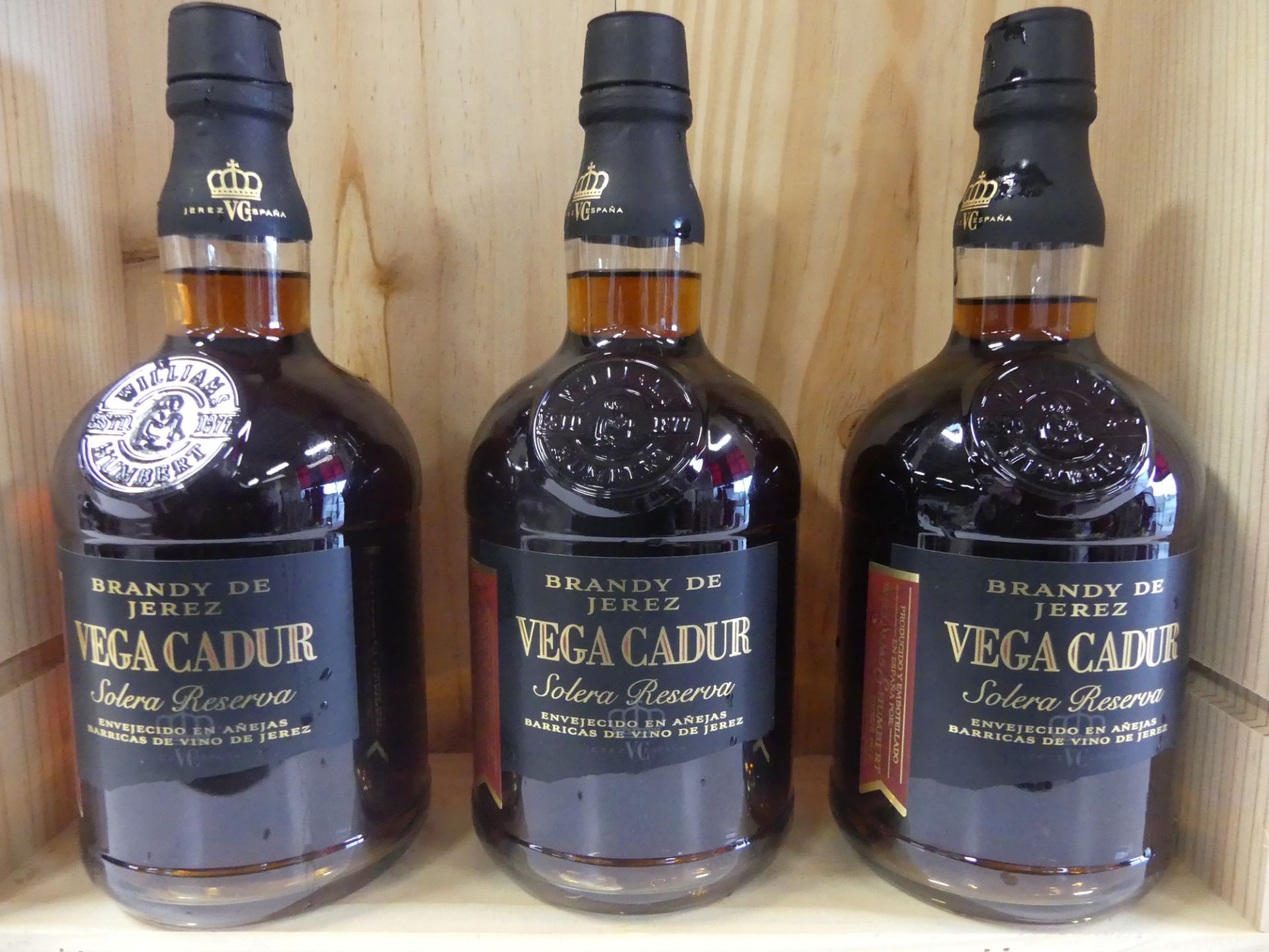 3 Brandy de Jerez Solera Reserva Vega Cadur 70 cl 36 % vol. -