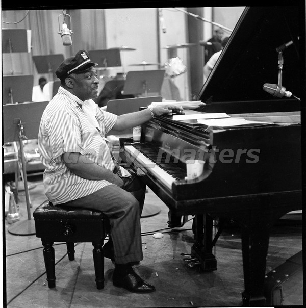 BURT GOLDBLATT ARCHIVE - COUNT BASIE. - Image 2 of 2