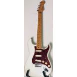 FENDER STRAT.