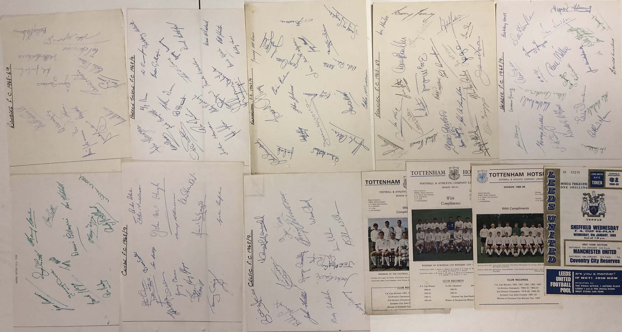 1968/69 FOOTBALL LEAGUE SEASON - EVERY TEAM AUTOGRAPH SETS. - Image 8 of 8