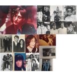 JOHN LENNON PRESS/PRIVATE PHOTOGRAPHS.