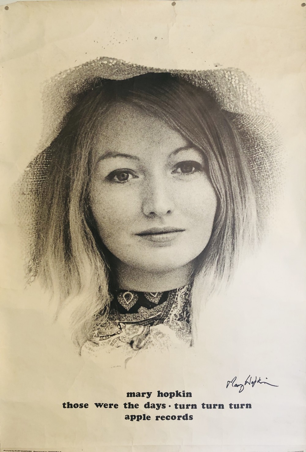MARY HOPKIN COLLECTION SIGNED POSTERS. - Image 4 of 5