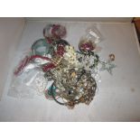 Bag of assorted costume jewellery